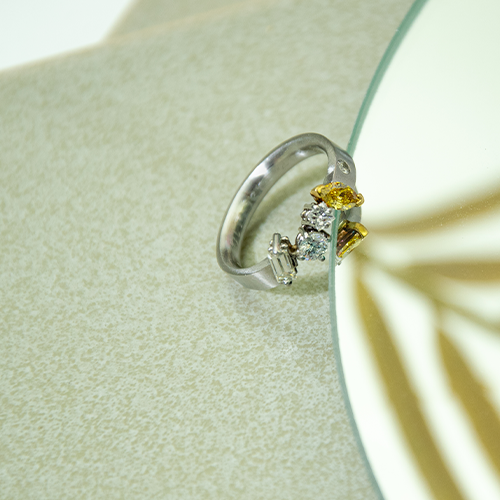 Platina ring met diverse diamanten